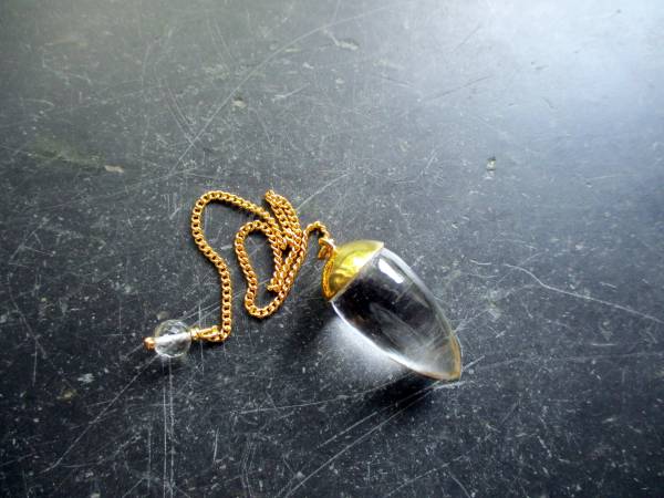 Pendel, Bergkristall, BergkristallPendel, Tropfen, vergoldet, Silber, Wicca, Schamane