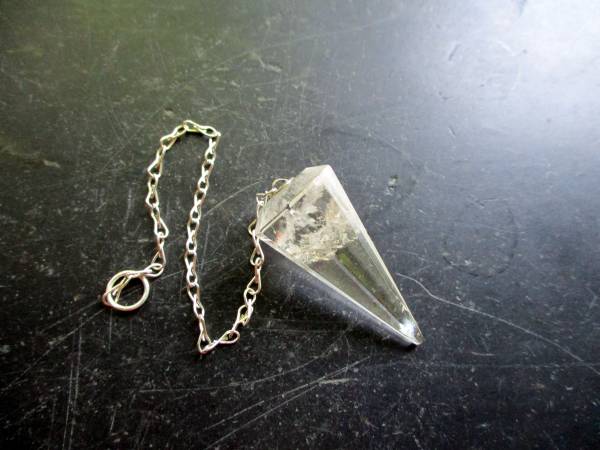 Sonderangebot, Pendel, Spitzpendel, Bergkristall, , facettiert, Wicca