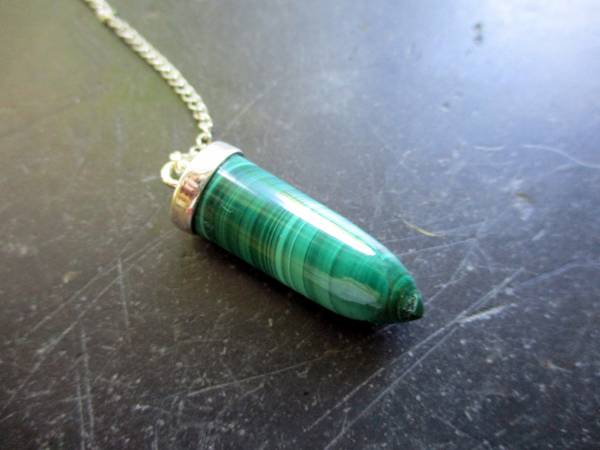 Pendel, Malachit Pendel, Spitzpendel, Messing versilbert, Malachitpendel, Wicca