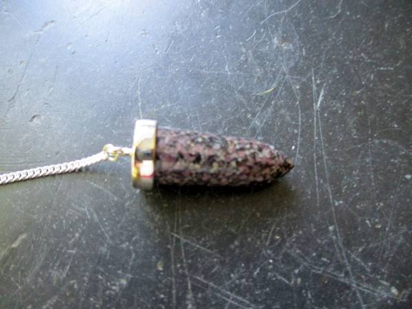Pendel, Spitzpendel, Spinell in Matrix, Silber, Wicca
