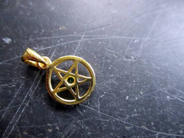 Anhänger, Pentagramm,  Sterlingsilber, vergoldet, Smaragd, Talismann, Schutz, Wicca, Schamane