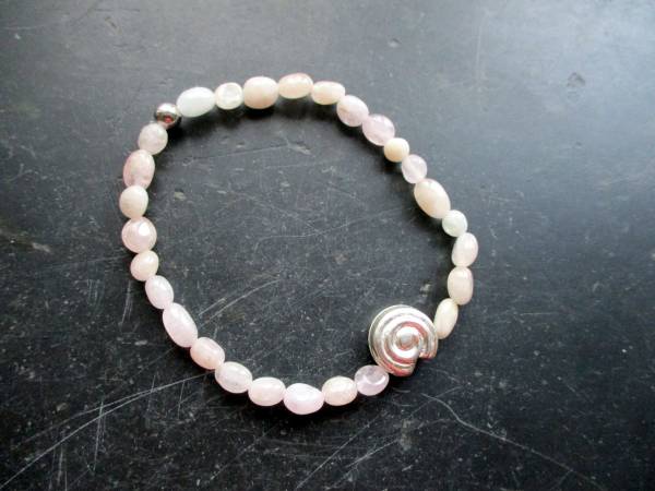 Armband, Symbolarmband, Rosenquarz, hell, Schnecke, Silber