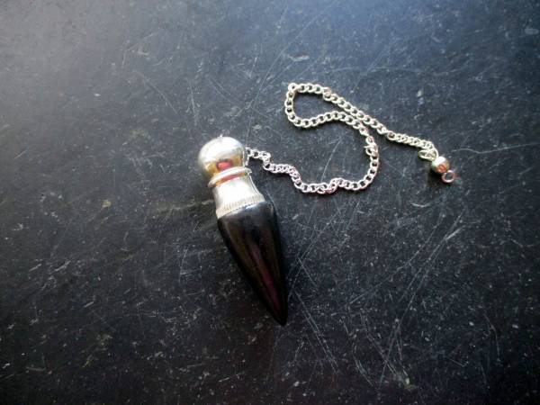 Pendel, Spitzpendel, Schungit, Metall, schwarz, Füllpendel, Wicca, Schamane
