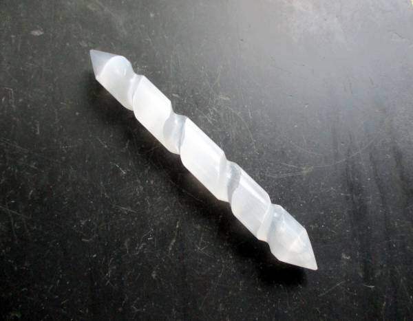 Selenit, Edelstein, Stab, Massagestab, Akkupunktur, Reiki, Griffel, Reflexzonen
