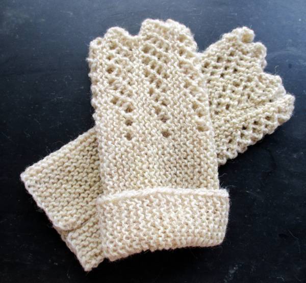 Armstulpen, Stulpen, Pulswärmer, Wolle, Spitze, elegant, gestrickt, beige