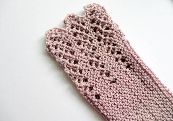 Armstulpen, Stulpen, Pulswärmer, Wolle, Spitze, elegant, gestrickt, flieder