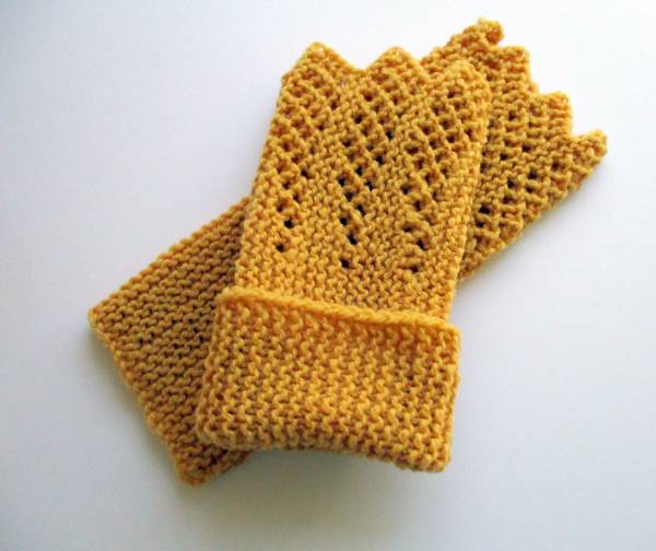 Stulpen, Armstulpen, Pulswärmer, gestrickt, Wolle(Schaf), gelb