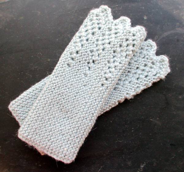 Stulpen, Pulswärmer, Armstulpen, Wolle (Alpaka), Strick, Spitze, helblau