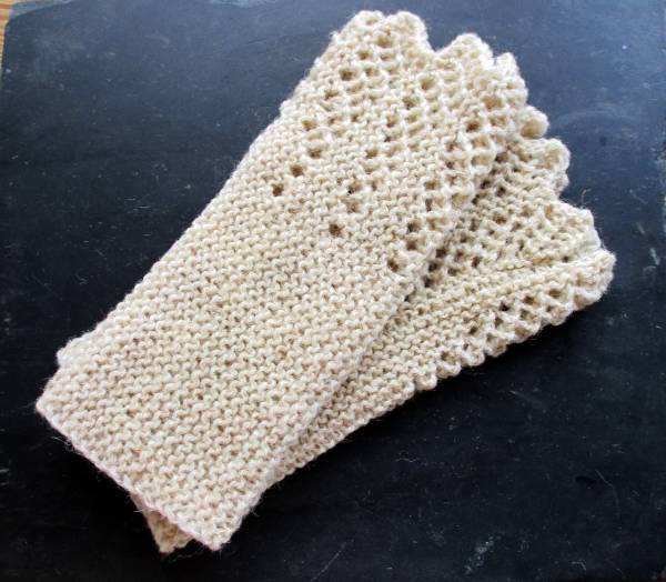 Armstulpen, Stulpen, Pulswärmer, Wolle, Spitze, elegant, gestrickt, beige