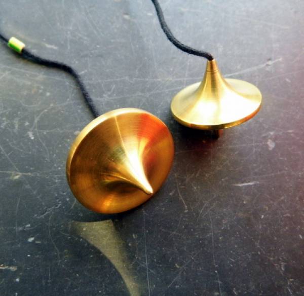 Messing Pendel, Ufo, Messingpendel, Ufo Pendel, Aerodynamisches Pendel, klein