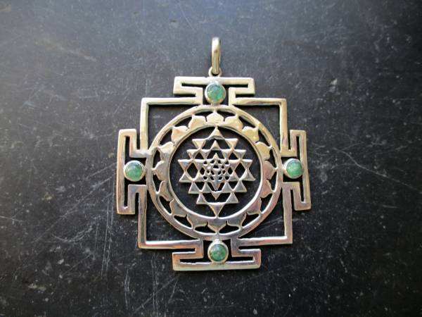 Anhänger, Yantra, Sri Yantra, Sterlingsilber, Smaragd, Esoterik, Schutz, Heilung, Indien