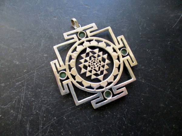 Anhänger, Yantra, Sri Yantra, Sterlingsilber, Smaragd, Esoterik, Schutz, Heilung, Indien