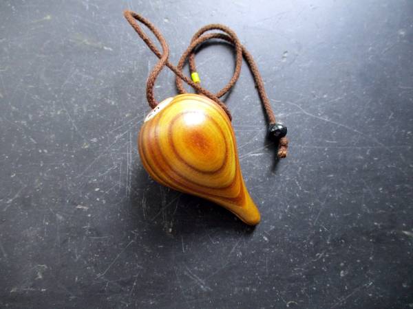 Baj Pendel, Therapie Pendel, Zink, Holzpendel, Spitzpendel, Pyramide, Heilpraktiker